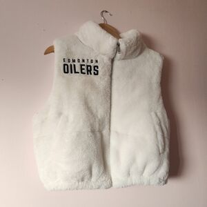 Edmonton Oilers White Faux Fur Zip Up Vest NHL